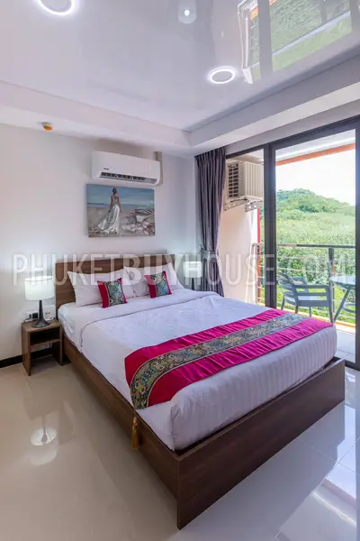 NAI22172: Luxurious 1-Bedroom Apartment for Sale in Nai Harn. 照片 #4