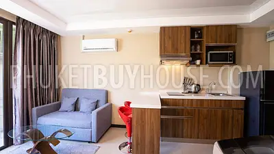 NAI22172: Luxurious 1-Bedroom Apartment for Sale in Nai Harn. Photo #9