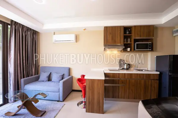 NAI22172: Luxurious 1-Bedroom Apartment for Sale in Nai Harn. 照片 #9