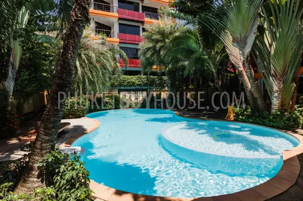 NAI22172: Luxurious 1-Bedroom Apartment for Sale in Nai Harn. 照片 #2