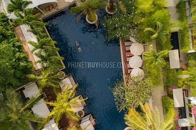 SUR5441: Two Bedroom Apartment in Surin Beach. Photo #3