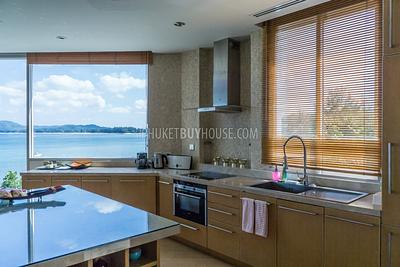 BAN22187:  Absolute Beachfront Luxury Penthouse with 2BR for Sale in Bang Tao. Photo #30