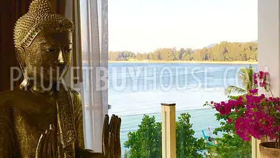BAN22187:  Absolute Beachfront Luxury Penthouse with 2BR for Sale in Bang Tao. Photo #32