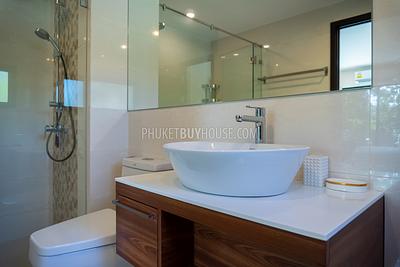RAW6817: 2 Bedroom Apartment in Rawai. Photo #20