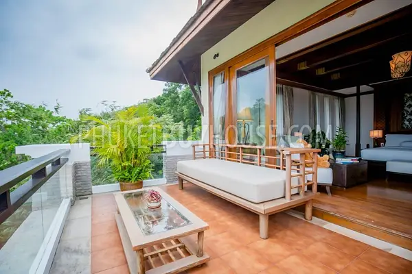 NAI6853: Luxury Villa for Sale in Nai Harn District. 照片 #3