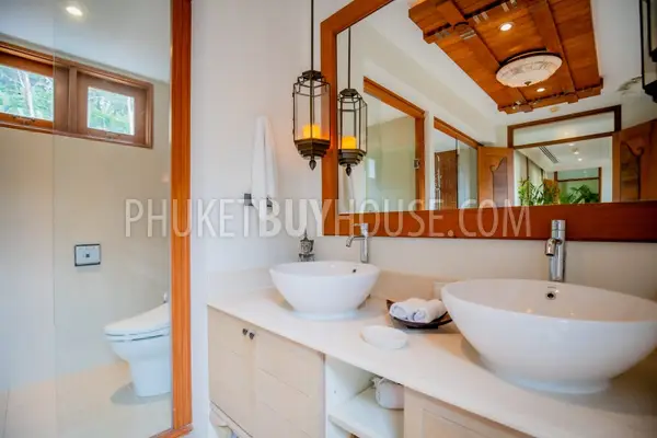 NAI6853: Luxury Villa for Sale in Nai Harn District. 照片 #11