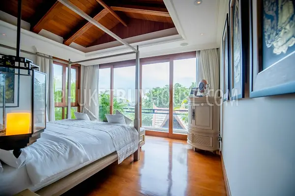 NAI6853: Luxury Villa for Sale in Nai Harn District. 照片 #15