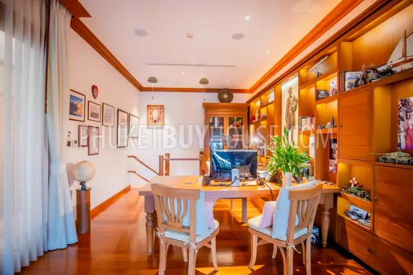 NAI6853: Luxury Villa for Sale in Nai Harn District. 照片 #30