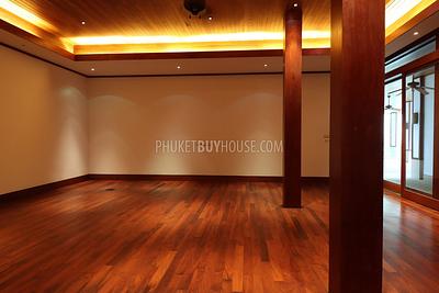KAM6701: Luxury Villa in Kamala. Photo #9