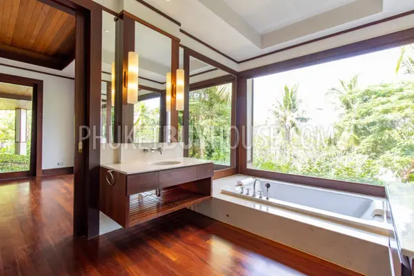KAM6701: Luxury Villa in Kamala. Photo #5