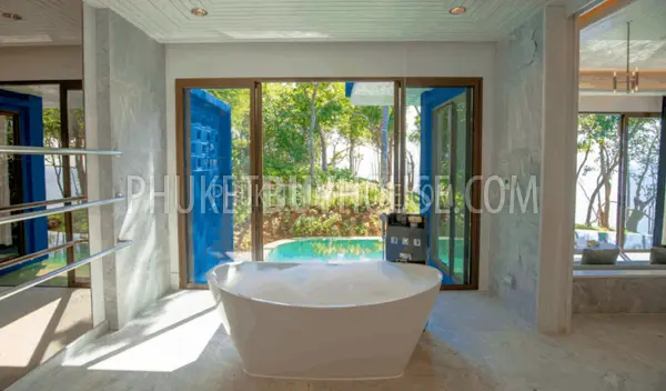 PAN6930: Magnificent Villa with Panoramic Sea Views in Panwa. Fotoğraf #8
