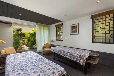 LAY22222: Opulent Pool Penthouse with 2 Bedrooms in Layan, Phuket. Photo #20