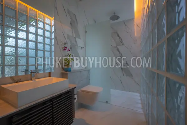 CAP6867: Luxury Villa with Sea View in the area of Cape Yamu. Fotoğraf #25