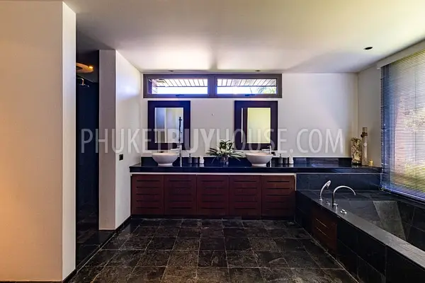 LAY22223: Layan's Hidden Gem – A Sanctuary of Modern Elegance in Layan, Phuket. Photo #25