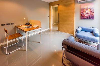 CHA6838: Modern Townhouses with Pool in Chalong. Photo #38