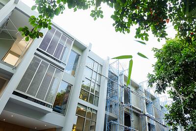 CHA6838: Modern Townhouses with Pool in Chalong. Photo #54