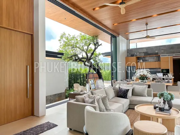 BAN22210: Luxurious 4 Bedroom Villa for Sale in Bang Tao, Phuket – Your Island Paradise Awaits. Photo #19