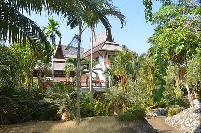 RAW22212: Luxurious Thai-Style Home Near Rawai Beach. Photo #7