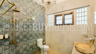 CHA6901: 5 bedroom villa with a large plot of land in Chalong. Photo #34