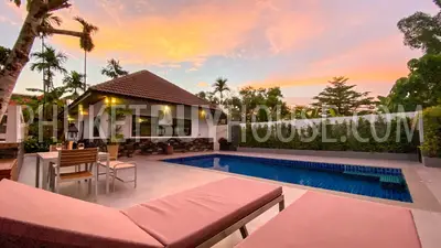CHA6901: 5 bedroom villa with a large plot of land in Chalong. Photo #16