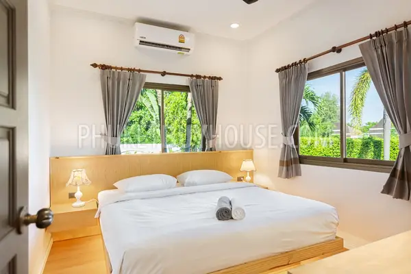 CHA6901: 5 bedroom villa with a large plot of land in Chalong. Photo #36