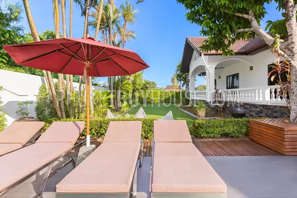 CHA6901: 5 bedroom villa with a large plot of land in Chalong. Photo #48