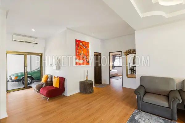 CHA6901: 5 bedroom villa with a large plot of land in Chalong. Photo #38