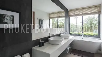 BAN6848: Complex of 2 Villas with a football field in Bang Tao area. Fotoğraf #9