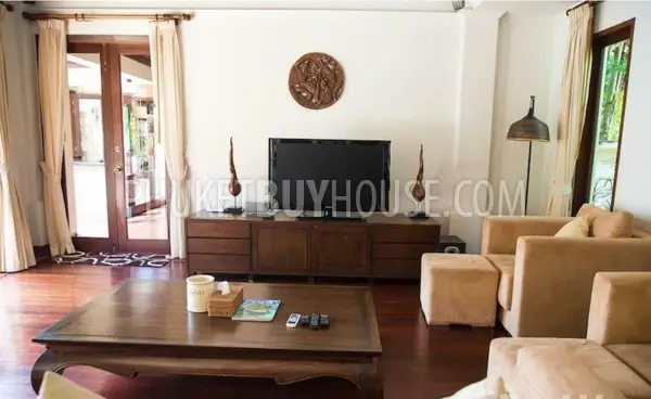 BAN6883: Contemporary Thai-Balinese style Villa in Bang Tao. Photo #6