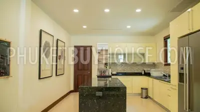 BAN6883: Contemporary Thai-Balinese style Villa in Bang Tao. Photo #7