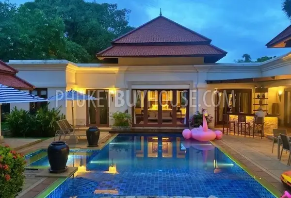 BAN6883: Contemporary Thai-Balinese style Villa in Bang Tao. Photo #22
