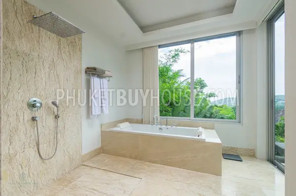 LAY5678: Amazing 4 Bedroom Villa with Ocean View within walking distance to Layan Beach. Fotoğraf #19