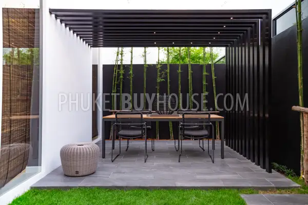 LAY7141: Minimalistic Two Bedroom Pool Villa in Layan. Photo #9