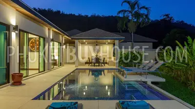 NAI5497: Contemporary 3 Bedroom Pool Villa close to Nai Harn Beach. Fotoğraf #24