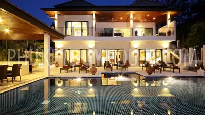 NAI5467: Ultimate Retreat: 8-Bedroom Luxury Villa in Phuket near Nai Harn Beach. Photo #35