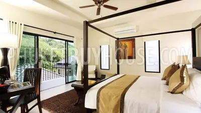NAI5467: Ultimate Retreat: 8-Bedroom Luxury Villa in Phuket near Nai Harn Beach. Photo #18