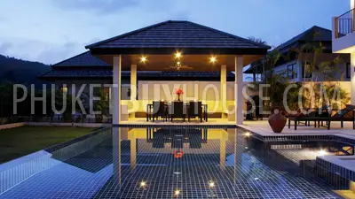 NAI5467: Ultimate Retreat: 8-Bedroom Luxury Villa in Phuket near Nai Harn Beach. Photo #31