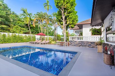 CHA6901: 5 bedroom villa with a large plot of land in Chalong. Photo #48