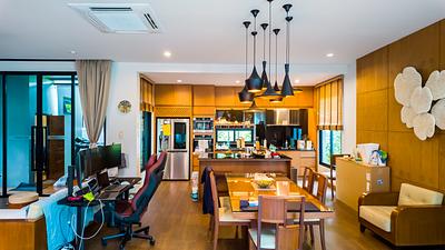 NAI22232: Luxurious Modern Villa with 3 Bedrooms in the Heart of Nai Harn. 照片 #16