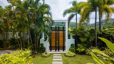 NAI22232: Luxurious Modern Villa with 3 Bedrooms in the Heart of Nai Harn. 照片 #30