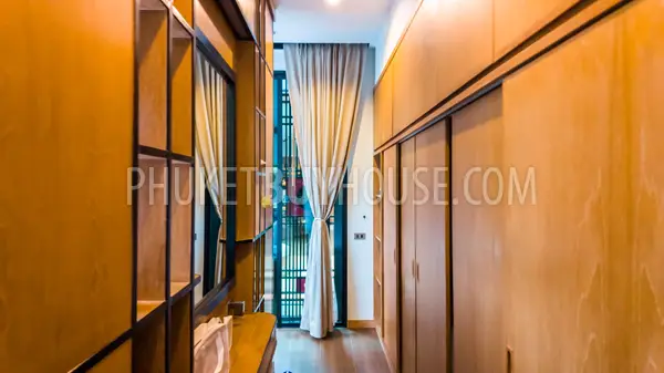 NAI22232: Luxurious Modern Villa with 3 Bedrooms in the Heart of Nai Harn. Photo #8