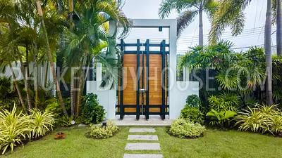 NAI22232: Luxurious Modern Villa with 3 Bedrooms in the Heart of Nai Harn. Photo #32