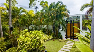 NAI22232: Luxurious Modern Villa with 3 Bedrooms in the Heart of Nai Harn. 照片 #37