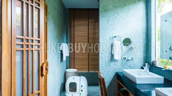 NAI22232: Luxurious Modern Villa with 3 Bedrooms in the Heart of Nai Harn. Photo #59