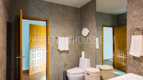 NAI22232: Luxurious Modern Villa with 3 Bedrooms in the Heart of Nai Harn. Photo #34