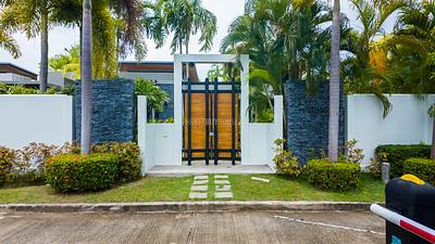 NAI22232: Luxurious Modern Villa with 3 Bedrooms in the Heart of Nai Harn. 照片 #39