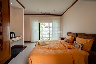 NAI7311: Four Bedroom Pool Villa in Nai Harn. Photo #1