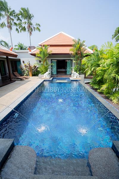 NAI7311: Four Bedroom Pool Villa in Nai Harn. Photo #31