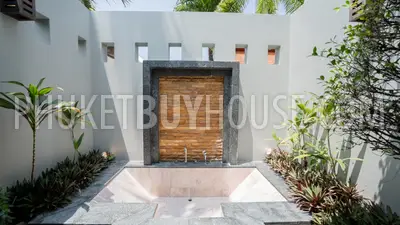 NAI7311: Four Bedroom Pool Villa in Nai Harn. Photo #22