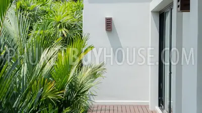 NAI7311: Four Bedroom Pool Villa in Nai Harn. Photo #29
